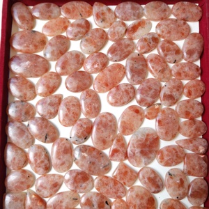 Cabujón de piedra solar roja de 9mm de alta calidad, piedra de cristal curativa de Rosa Negra Natural suelta, lotes múltiples para la fabricación de joyas - Product Image 2