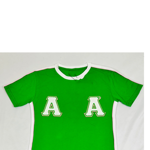 T-shirt personnalisé pour femmes AKA Iota Phi Lambda, motif lettres, manches régulières, imprimé streetwear, col rond, blanc vert uni teint - Product Image 5