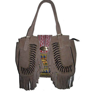 Bolso de hombro Banjara con forma de B para mujer - Product Image 1