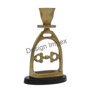 Soporte de vela de metal para manualidades, accesorios de decoración del hogar más vendidos, soporte de candelabro estilo estribo y broca de caballo dorado artesanal - Product Image 6