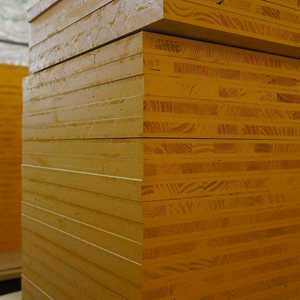 Contrachapado Amarillo de 3 Capas para Construcción, Encofrado de Hormigón, Paneles de Encofrado - Product Image 1