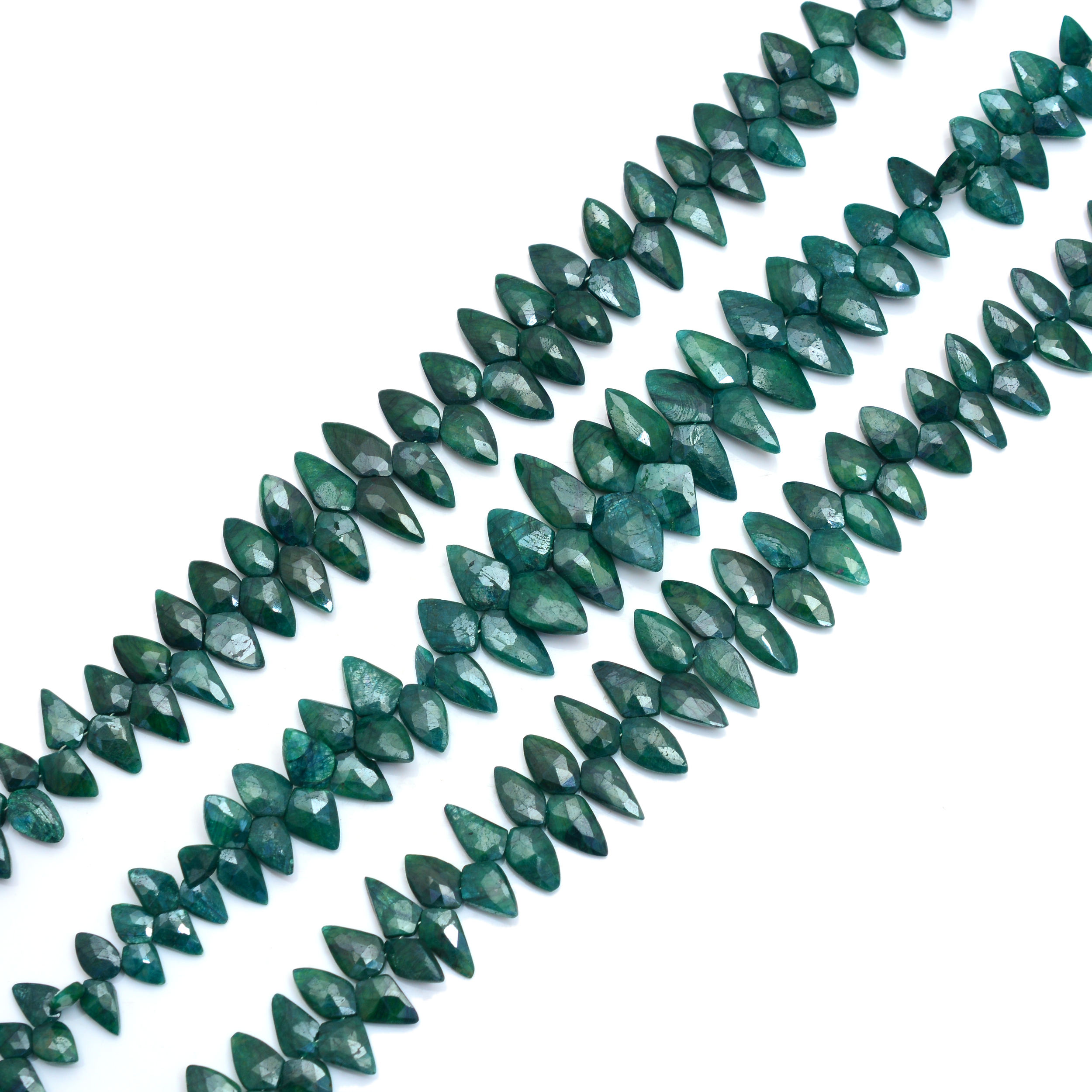 สีเขียว