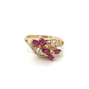 14k Vàng Vàng lãng mạn Vòng handmade 2.5g đồ trang sức mỹ với 1/2 CT <span class=keywords><strong>Ruby</strong></span> 1/10 CT kim cương cắt đá hình bầu dục cho những dịp Hứa hẹn - Product Image 5