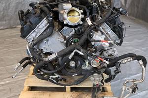 Ford Mustang Shelby GT350 5.2L Voodoo d'occasion de 2017, moteur OEM, boîte de vitesses 6 vitesses, 5 875 kilomètres, qualité industrielle, garantie de 3 ans - Product Image 2