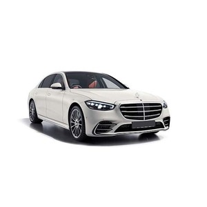 Mercedes-Benz S350d 313 Puissant moteur de 313 ch Accélération fluide Transmission intégrale efficace Intérieur sombre Sièges en cuir Pneus R15 Gauche - Product Image 2