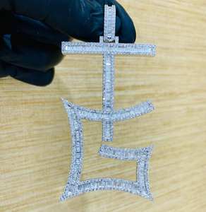 Pendentif croix en argent sterling pour homme avec diamant de 2,80 carats certifié IGI, classique pour les mariages et les fêtes - Product Image 1