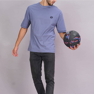เสื้อยืดผ้าฝ้าย100% สำหรับผู้ชายขนาดใหญ่พิเศษเปิดไหล่ปล่อยเล็กๆทรงหลวมดีไซน์ใหม่ - Product Image 2