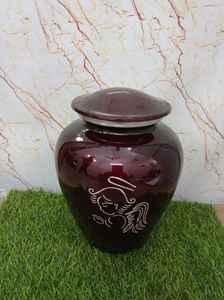 Urnes de conception la plus tendance pour les cendres humaines Nouveau design Urnes de crémation en métal faites à la main pour les cendres Fabricant en gros - Product Image 2