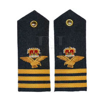 1 paire d'épaulettes professionnelles épaulettes uniformes à rayures dorées Badges d'épaule OEM en épaulettes pour uniforme