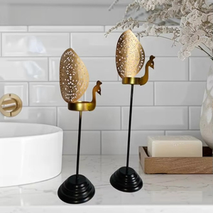 Ensemble de bougies chauffe-plat décoratives en fer avec des motifs ethniques fabriqués à la main, idéal pour la décoration de fêtes traditionnelles et de mariages - Product Image 1