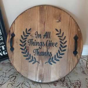 Tabla de cortar de madera con revestimiento esmaltado, suministros de decoración navideña, impresión personalizada, artesanías de madera, bandeja y tabla redonda para servir - Product Image 1