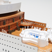 C028 - OMH Handgefertigtes Bemaltes Zedernholz-Modellschiff Queen Mary 2 Sammlerstück Tischdekoration Geschenk 101,6Lx14Bx33H cm