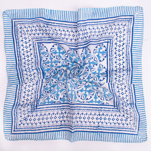 Pañuelo de Algodón con Estampado Floral Hecho a Mano, Ligero, Ecológico, con Amarre Trasero, Tela Suave, Lavable, Transpirable, Pañuelo Cuadrado para la Cabeza - Product Image 4