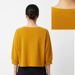 เสื้อครอปคอตตอนสีทึบสำหรับผู้หญิงเสื้อครอปแขนสั้นผ้าคอตตอนผลิตตามสั่ง - Product Image 2