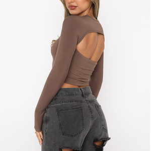 Camiseta de calle con estampado de verano para mujer, recortada de manga larga Camiseta sin mangas con cuello en Sexy U, Colección Otoño/Invierno de Color sólido - Product Image 4