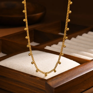 Bijoux en gros Parure de bijoux élégants en acier inoxydable 201 de couleur unie, plaqués or 18 carats - Product Image 5