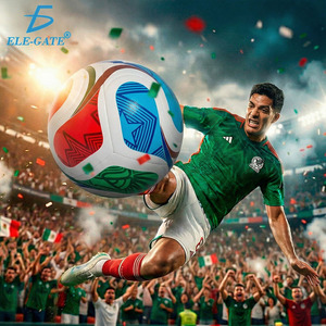 Pallone Professionale Tipo Trionda N. 5 Finiture di Lusso Resistenti all'Acqua e alla Polvere Realizzate in PVC PU Gomma Durevole con Logo Personalizzato Stampato Ufficiale - Product Image 1