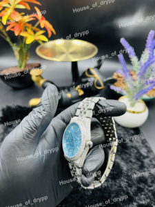 Reloj de pulsera de acero inoxidable con diamantes de moissanita y esfera azul claro, estilo hip hop, para hombre, ideal para fiestas y ocasiones especiales. - Product Image 4