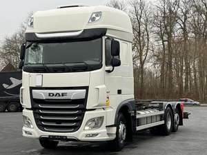 Camión Volquete DAF 6X4 Nuevo/Usado, Cámara Trasera de 360°, Capacidad de Carga de 31-40T, Emisión Euro 6, Diésel Dongfeng, Automático, EN VENTA - Product Image 2