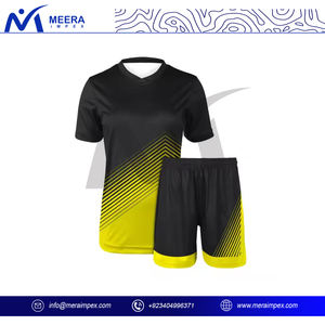 Vente en gros, uniforme de football sublimé, maillot de football couleur noir/jaune personnalisé, uniforme de football col en V en tissu respirant pour hommes - Product Image 2