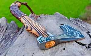 Hache Tomahawk artisanale en acier à haute teneur en carbone, manche en bois de rose, étui en cuir, 1,5 kg, multi-usages, camping, extérieur - Product Image 3