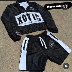 เสื้อฮู้ดสวมหัวของผู้ชายเสื้อกันหนาวปักลายข้อความโลโก้ออกแบบได้ตามต้องการ - Product Image 4