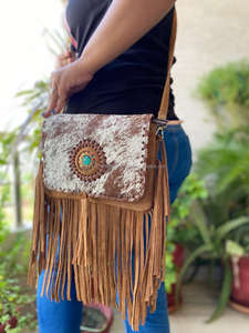 Bolso de Hombro de Cuero con Flecos de Piel de Ante Estilo Occidental Nuevo, Bolso de Hombro de Cuero Boho de Alta Calidad para Mujer con Piedra Turquesa - Product Image 2