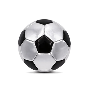 Ballon de football professionnel taille 5, qualité exceptionnelle, ballon de football d'extérieur avec une forte rétention d'air, logo imprimé, style élégant - Product Image 6