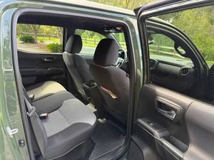 Toyota Tacoma TRD Off-Road Double Cab V6 2021, puissance, différentiel arrière verrouillable, principalement non modifié - Product Image 4