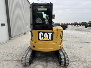 Meilleure mini-pelle CAT 304E2 CR neuve et d'occasion 2021, chargeuse-pelleteuse avec moteur diesel de 88 CV, transmission intégrale, à prix avantageux - Product Image 3