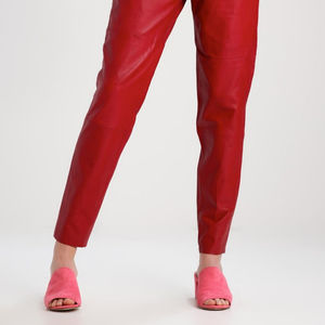 กางเกงหนัง OEM ตามสั่งสำหรับผู้หญิงเอวกลางแนวสตรีทสำหรับฤดูหนาวสไตล์หน้าเรียบผลิตในปากีสถาน - Product Image 6