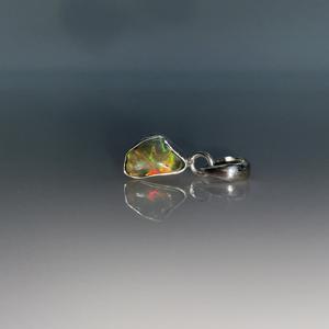 Pendentif en opale naturelle éthiopienne fait à la main en argent Sterling 925 multi-feu Vintage diamant placage charmant alliage bijoux pour - Product Image 3