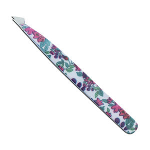 Pince à épiler professionnelle faite à la main en acier carbone de 10,3 cm à pointe inclinée pour poils incarnés, outil de précision pour la beauté et les premiers secours - Product Image 4