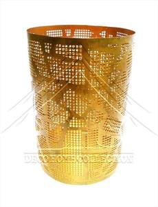 Porte-bougie cylindrique en métal ajouré de style nordique, art géométrique en fer, support pour bougie chauffe-plat, noir mat, centre de table de luxe - Product Image 3