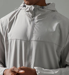 Vestes de sport légères en gros, vêtements de sport, veste coupe-vent respirante tendance pour hommes - Product Image 3