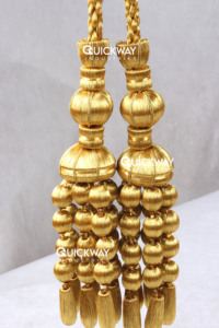 Cordón Metálico Dorado Oscuro para Vestimentas con Flecos de Hilo de Alambre y Borlas de Bellota, Decoración para Iglesia y Liturgia - Product Image 4