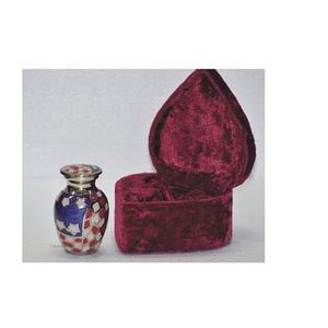 Urna Conmemorativa con Bandera Americana, Urna de Cremación de Latón de Alta Calidad Estilo Americano para Cenizas Humanas - Product Image 3