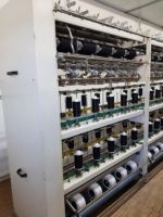 Machine à enduire à grande vitesse Menegatto M2000 avec 160 broches, puissance 15/25 kW, pour enduire le Lycra/Nylon/Coton