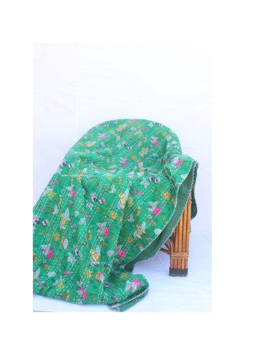 สีเขียว