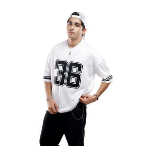 2025 hombres de talla grande más vendidos OEM poliéster ropa deportiva logotipo impreso cuello en V camisetas de fútbol para hombres - Product Image 2