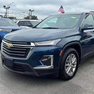 Chevrolet Traverse LT 2023, SUV con Volante a la Izquierda, Tapicería de Cuero, Neumáticos R19 - Product Image 1