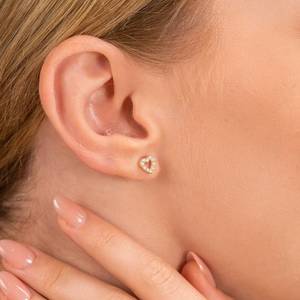 Mini boucles d'oreilles en forme de cœur en or massif 14 carats avec diamants naturels Boucles d'oreilles en diamant pour femmes du fabricant indien OEM Drop Ship - Product Image 5