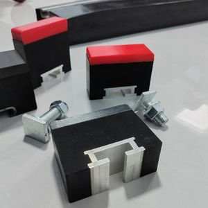 Stoßfänger 75*100*1700mm Bestseller Bergbau-Stoßfänger für Förderbänder - Product Image 1