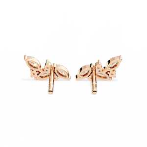 Lovely Gold Minimalist Marquise Floral Stud Pendientes Lab Grown Diamond Cluster IGI Certified Romantic Elegant and Chic - Product Image 3