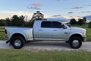 ใช้ LHD/RHD 2012 RAM 3500 Laramie MEGA CAB 4X4 - Product Image 4