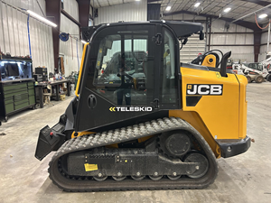 Chargeuse compacte sur pneus JCB 175eco d'occasion, diesel, jaune, avec moteur et pompe, moteur économe en carburant, état parfait, à vendre - Product Image 2