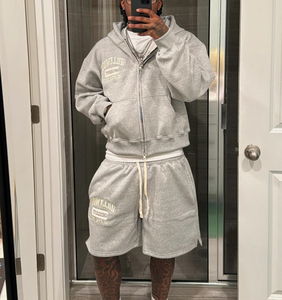 Conjuntos Deportivos Unisex Personalizados, Conjuntos de Jogger de Algodón de 2 Piezas, Chaqueta Cortavientos con Parches, Conjuntos Deportivos Holgados Lisos para Hombre, Conjunto de Sudadera con Capucha y Pantalones Cortos - Product Image 1