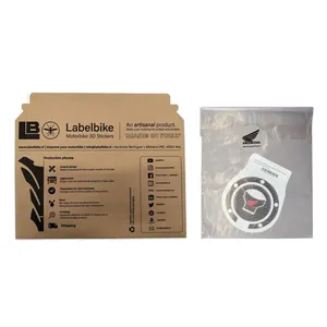 Autocollant personnalisé rouge pour réservoir de carburant de moto avec logo Honda, protection imperméable - Product Image 3