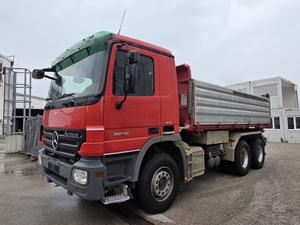 Usato 2008 MER CE DES- BEN Z ACTROS 2646 6x4,EURO 5 RETERDER DIESEL 460HP semiautomatico - Product Image 3