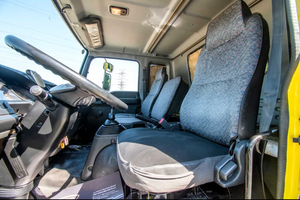 Usato 2016 Isu zu FRS Box 7 Ton Tuck cambio manuale 299 cavalli Diesel 2 posti - Product Image 4